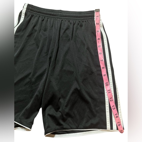Adidas black athletic Men's Shorts size XS EUC - Picture 4 of 7